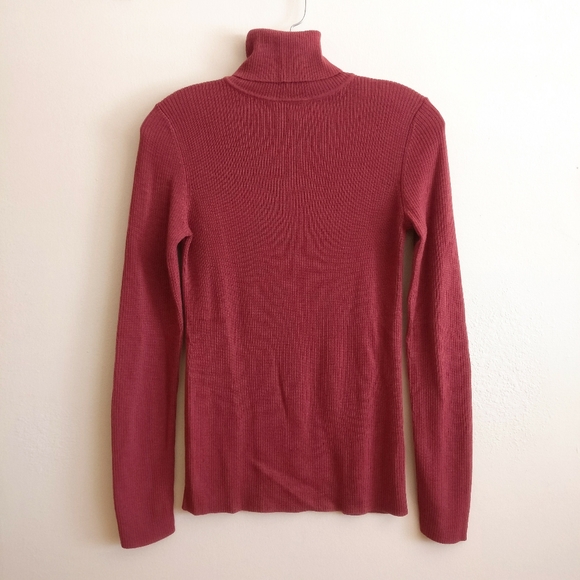 NWOT Uniqlo 100% Merino Wool Ribbed Turtleneck Sweater Size M - Picture 5 of 14